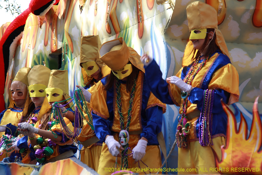 2014-Krewe-of-Pontchartrain11200