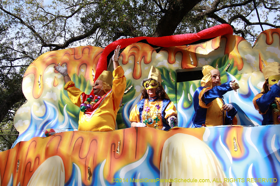 2014-Krewe-of-Pontchartrain11204