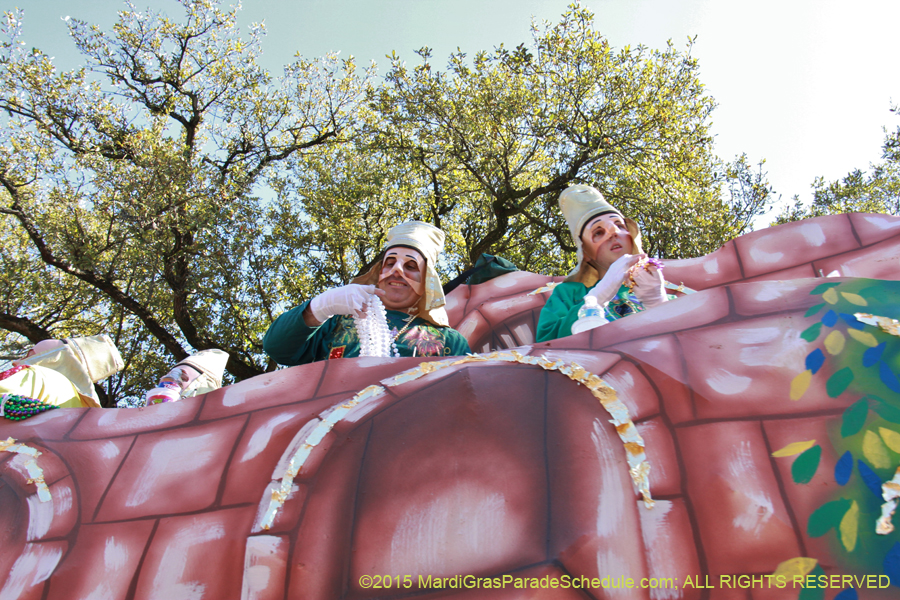 Krewe-of-Pontchartrain-2015-11690