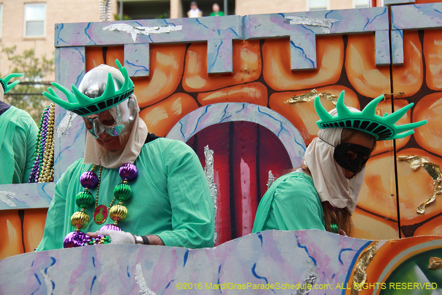 2016-Krewe-of-Pontchartrain-001786
