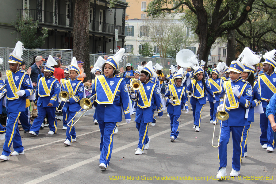 Krewe-of-Pontchartrain-2019-001888