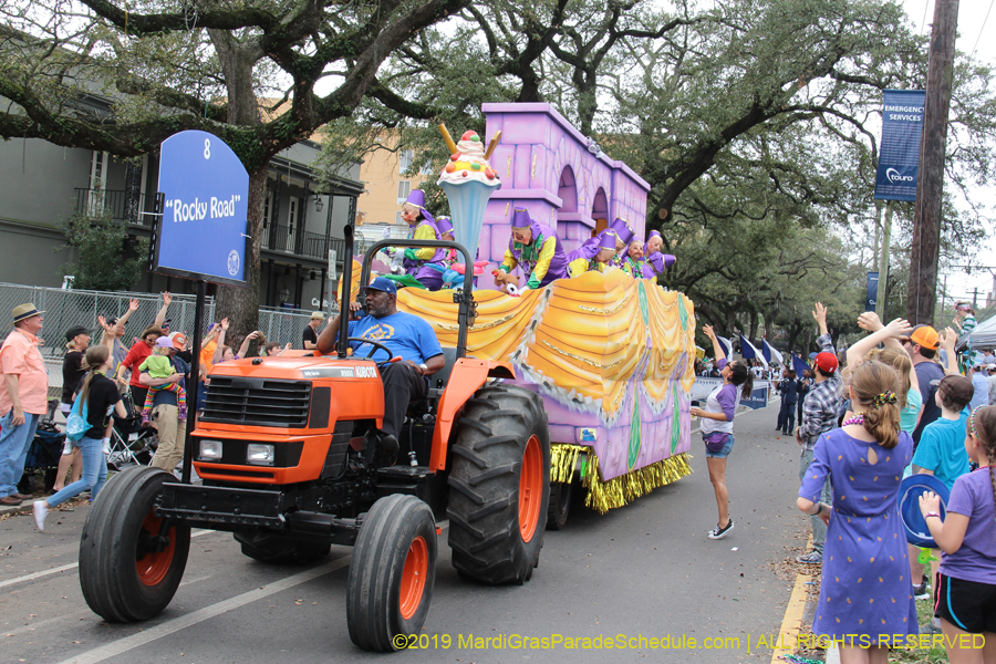 Krewe-of-Pontchartrain-2019-001907