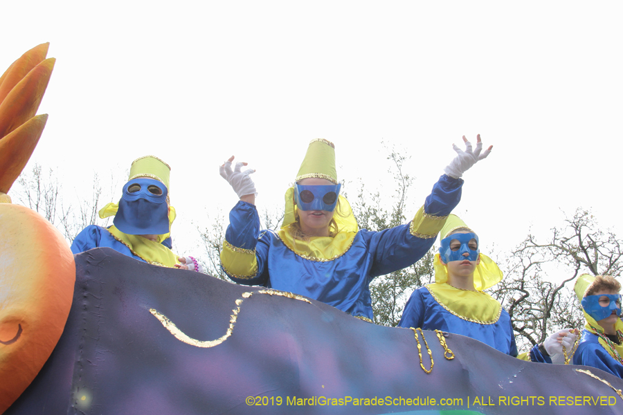 Krewe-of-Pontchartrain-2019-001923