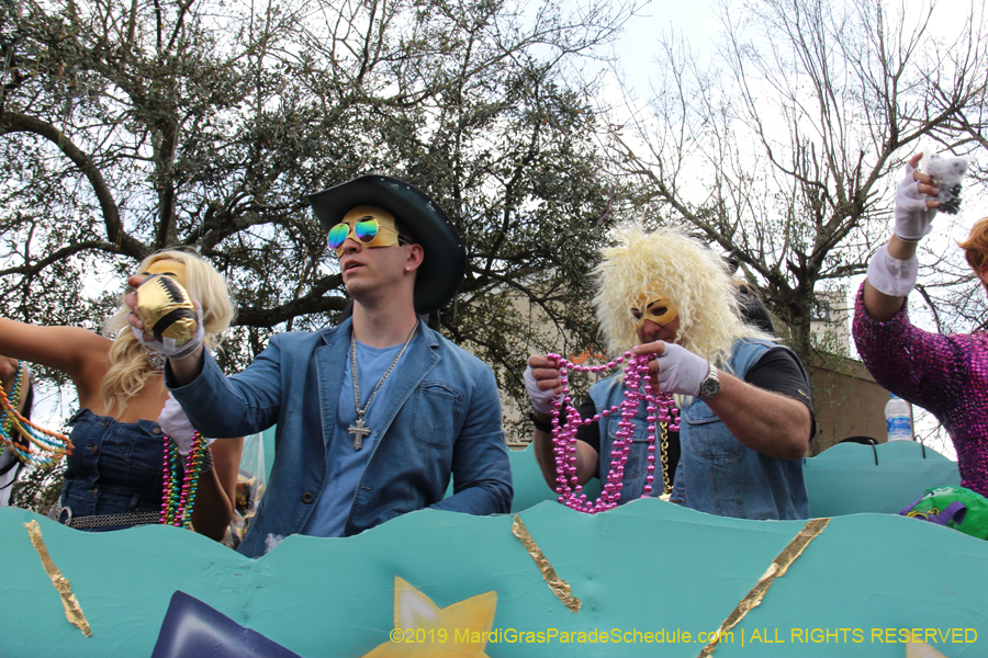 Krewe-of-Pontchartrain-2019-001945