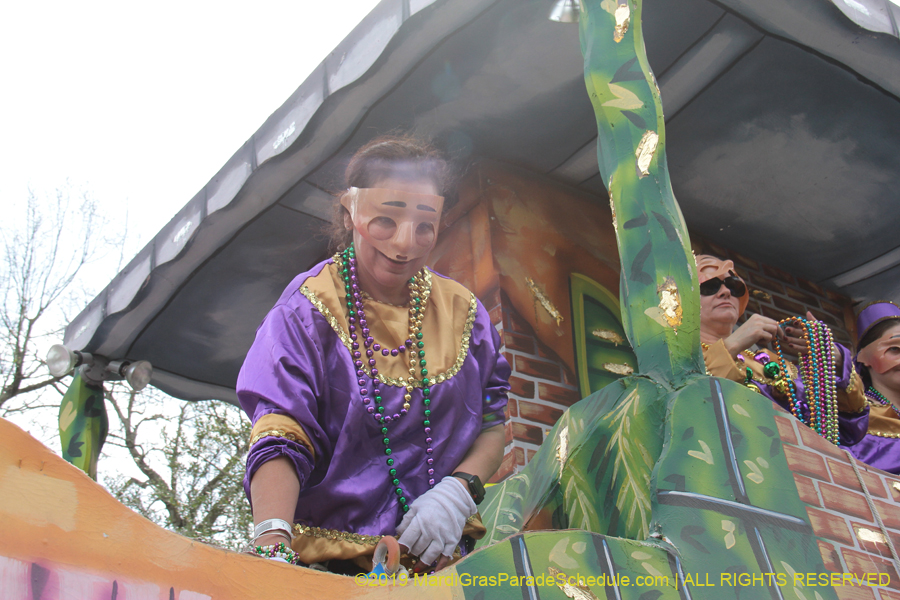 Krewe-of-Pontchartrain-2019-001957