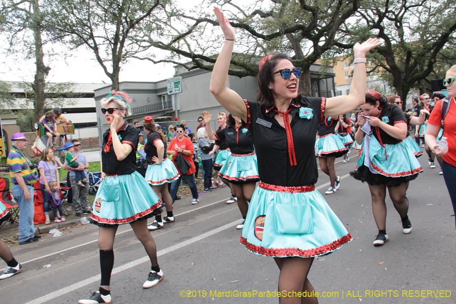 Krewe-of-Pontchartrain-2019-002010