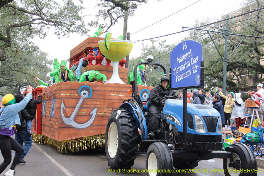 2023-Krewe-of-Pontchartrain-04890