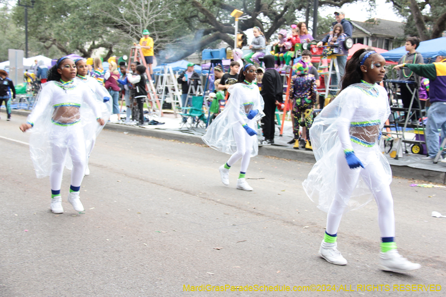 2024-Krewe-of-Pontchartrain-10801