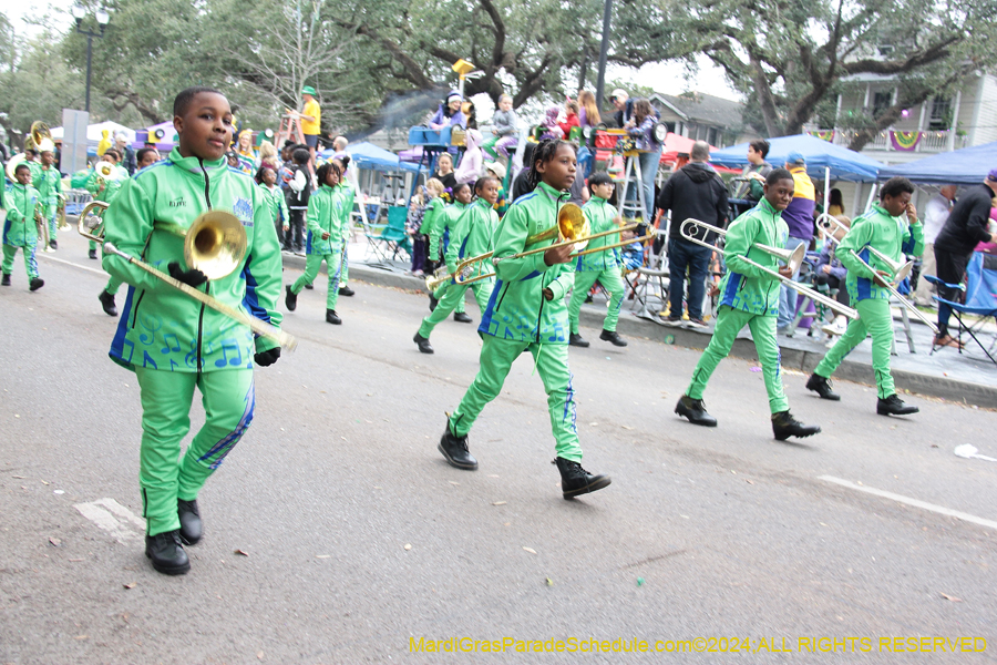 2024-Krewe-of-Pontchartrain-10802