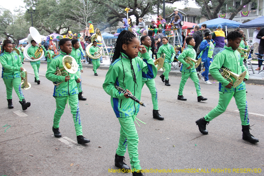 2024-Krewe-of-Pontchartrain-10803