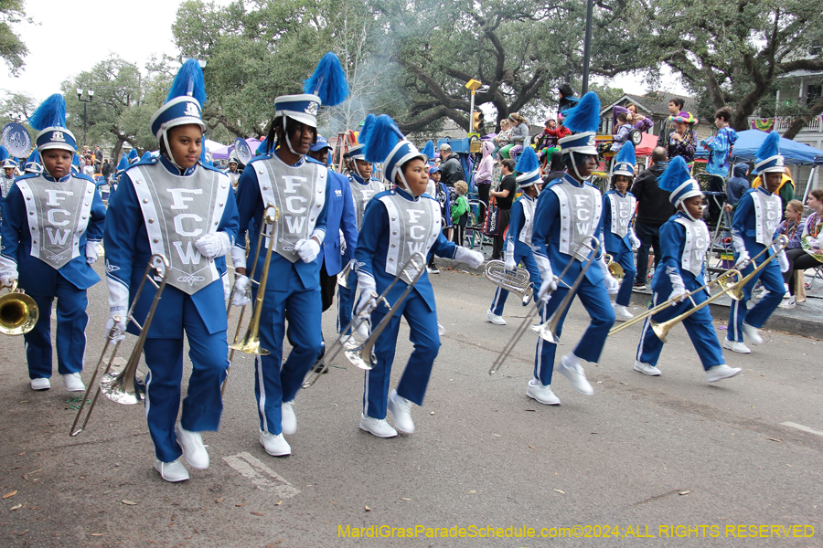 2024-Krewe-of-Pontchartrain-10827