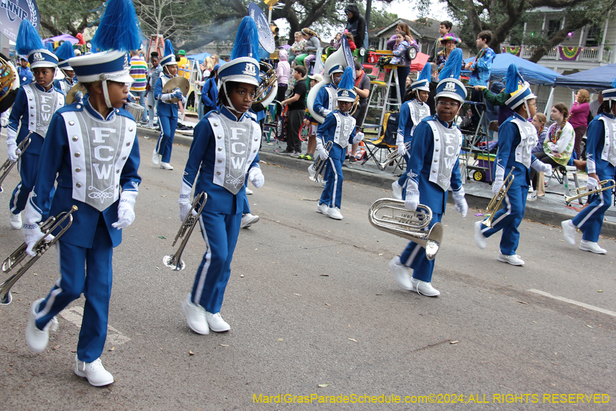 2024-Krewe-of-Pontchartrain-10828