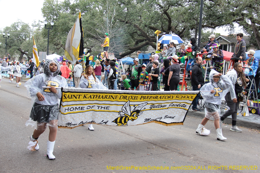 2024-Krewe-of-Pontchartrain-10890