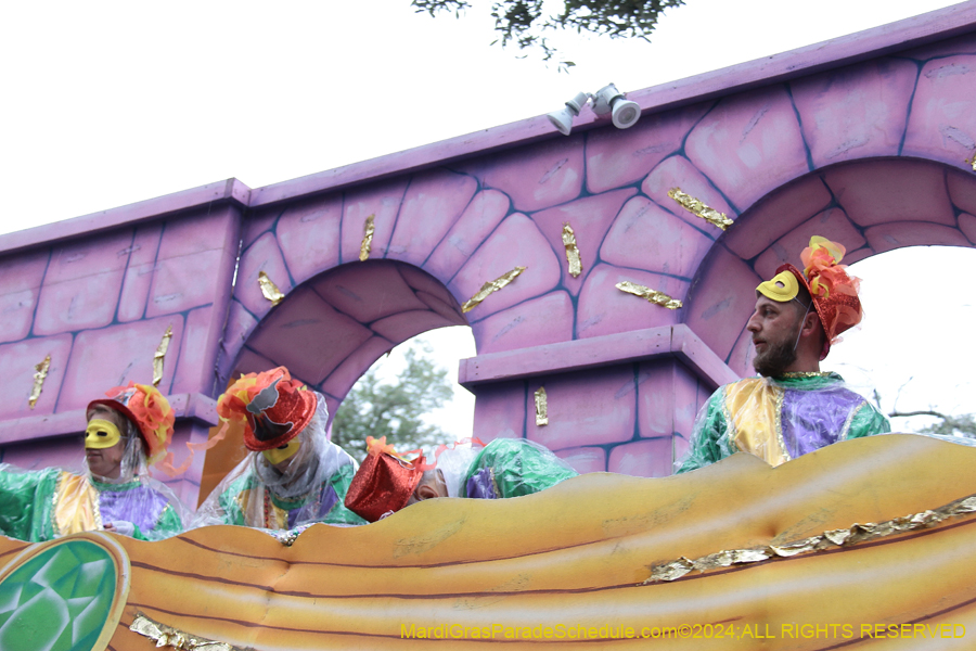 2024-Krewe-of-Pontchartrain-10902