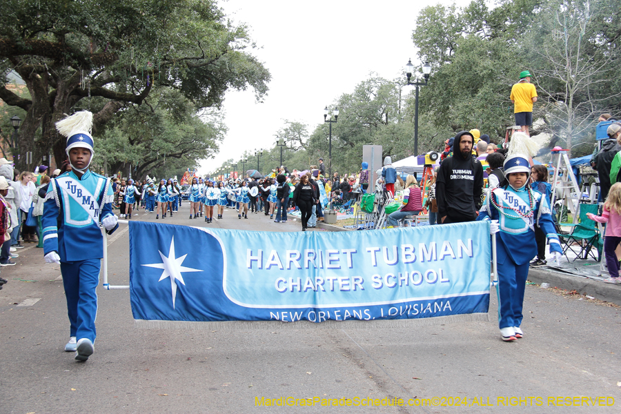 2024-Krewe-of-Pontchartrain-10908