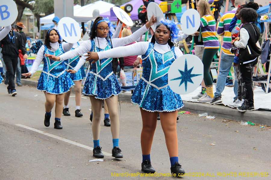 2024-Krewe-of-Pontchartrain-10909