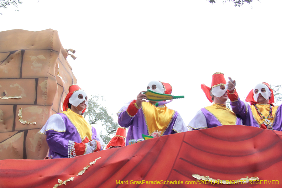 2024-Krewe-of-Pontchartrain-10916