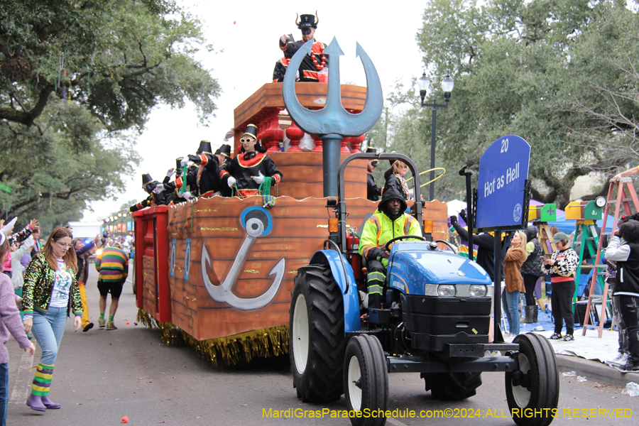 2024-Krewe-of-Pontchartrain-10921