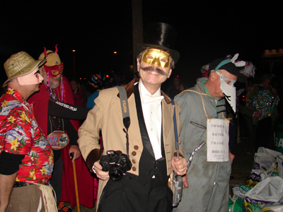 2008-Mardi_Gras-Phunny-Phorty-Phellows-Before-the-Streetcar-Ride-00009