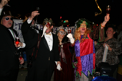 2008-Mardi_Gras-Phunny-Phorty-Phellows-Before-the-Streetcar-Ride-3403