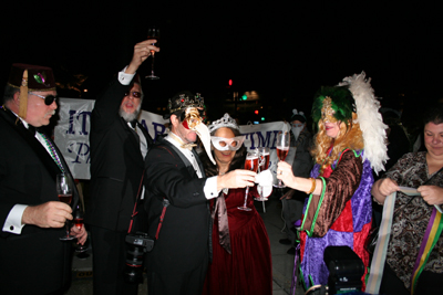 2008-Mardi_Gras-Phunny-Phorty-Phellows-Before-the-Streetcar-Ride-3412