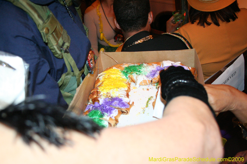 2009-Phunny-Phorty-Phellows-Twelfth-Night-Streetcar-Ride-New-Orleans-Mardi-Gras-0132