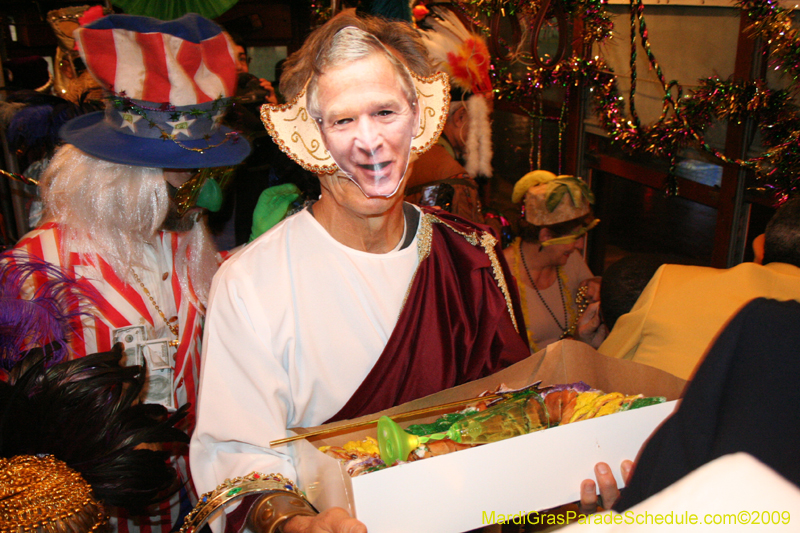 2009-Phunny-Phorty-Phellows-Twelfth-Night-Streetcar-Ride-New-Orleans-Mardi-Gras-0141