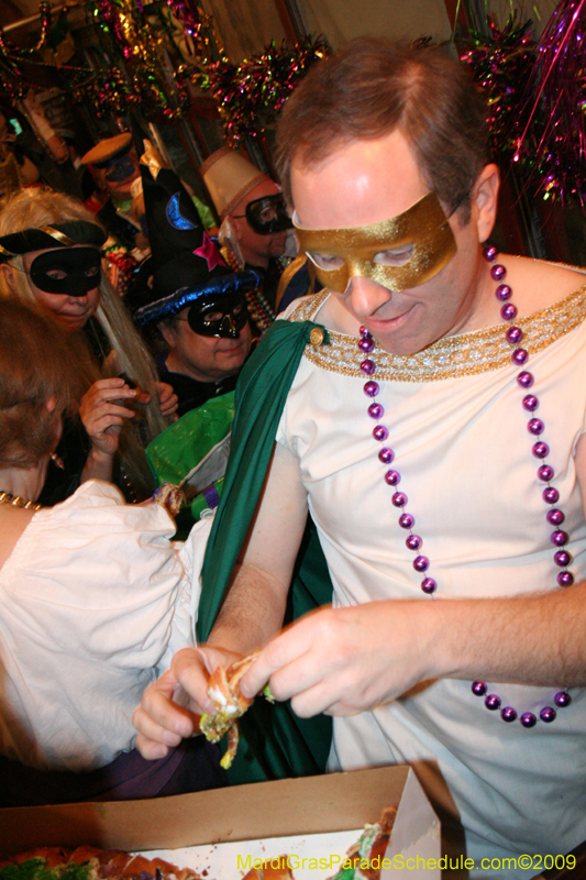 2009-Phunny-Phorty-Phellows-Twelfth-Night-Streetcar-Ride-New-Orleans-Mardi-Gras-0145