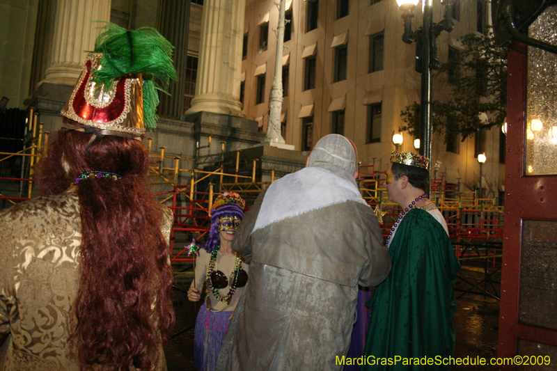 2009-Phunny-Phorty-Phellows-Twelfth-Night-Streetcar-Ride-New-Orleans-Mardi-Gras-0185