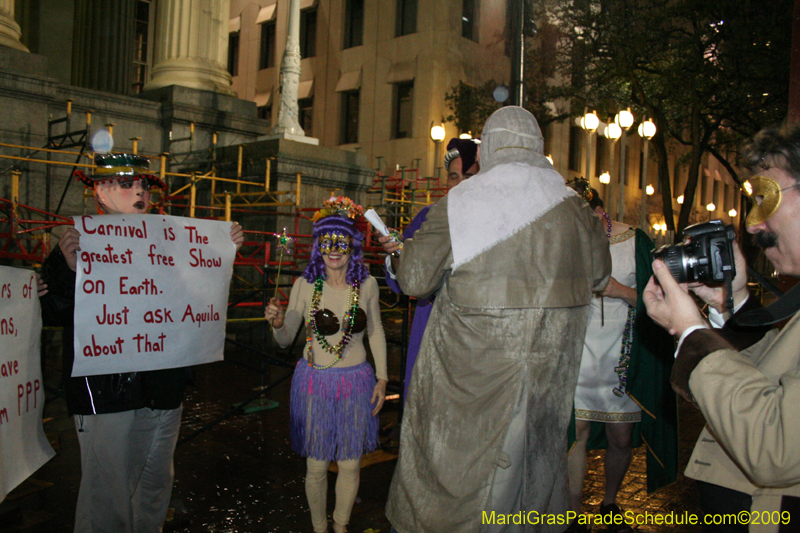 2009-Phunny-Phorty-Phellows-Twelfth-Night-Streetcar-Ride-New-Orleans-Mardi-Gras-0189