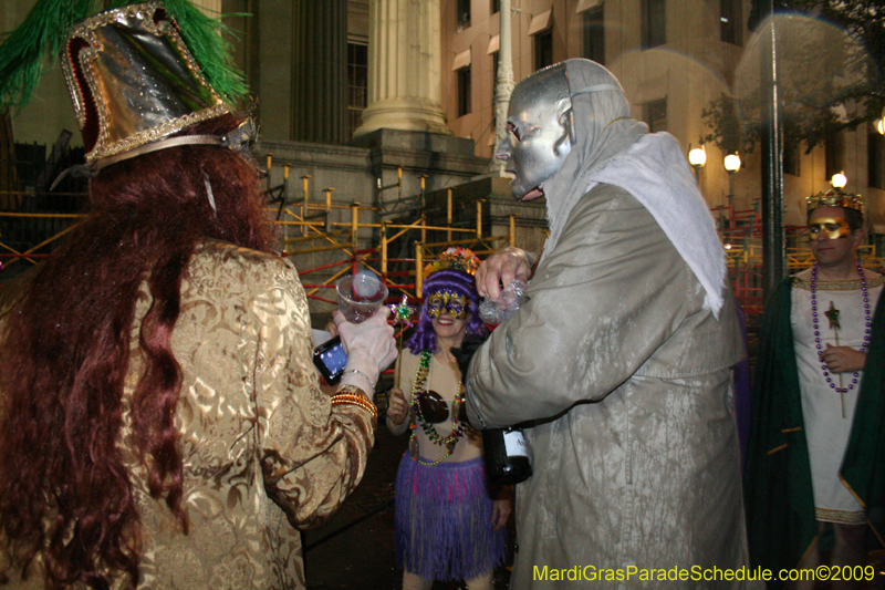 2009-Phunny-Phorty-Phellows-Twelfth-Night-Streetcar-Ride-New-Orleans-Mardi-Gras-0194