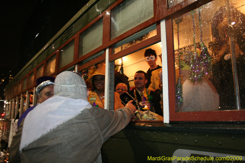 2009-Phunny-Phorty-Phellows-Twelfth-Night-Streetcar-Ride-New-Orleans-Mardi-Gras-0198