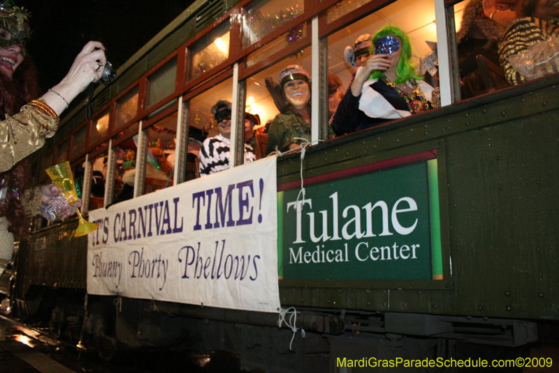 2009-Phunny-Phorty-Phellows-Twelfth-Night-Streetcar-Ride-New-Orleans-Mardi-Gras-0209