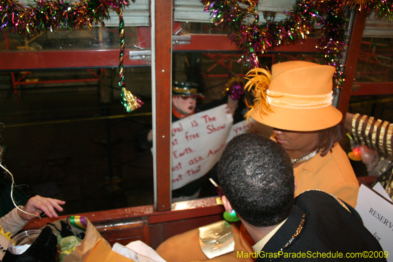 2009-Phunny-Phorty-Phellows-Twelfth-Night-Streetcar-Ride-New-Orleans-Mardi-Gras-0223