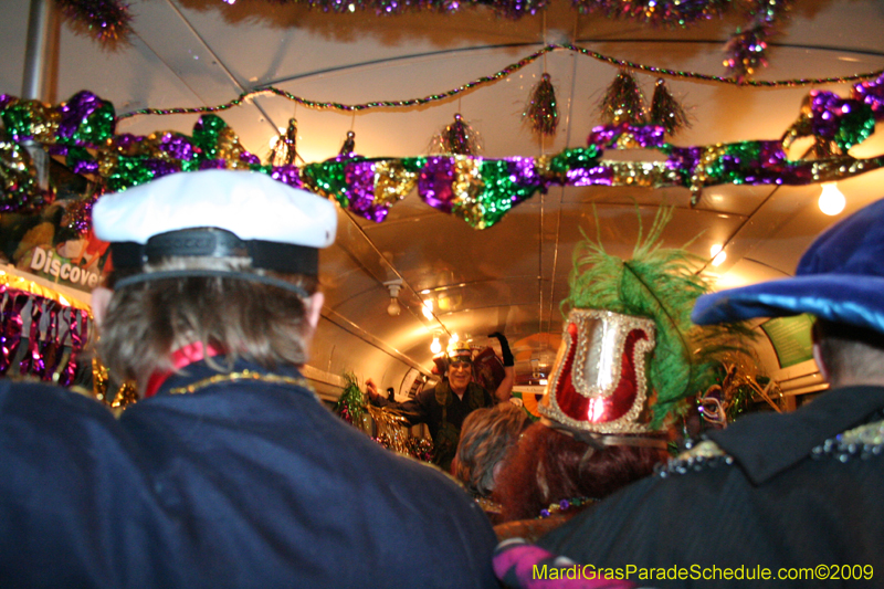 2009-Phunny-Phorty-Phellows-Twelfth-Night-Streetcar-Ride-New-Orleans-Mardi-Gras-0245