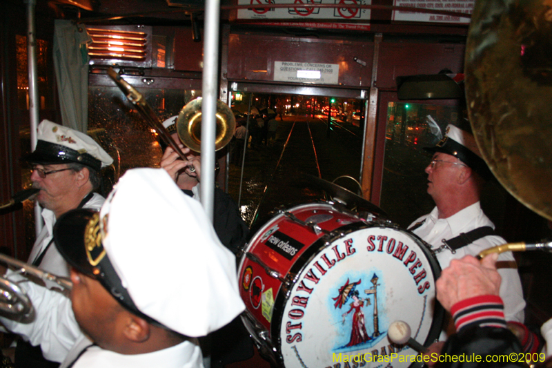 2009-Phunny-Phorty-Phellows-Twelfth-Night-Streetcar-Ride-New-Orleans-Mardi-Gras-0250