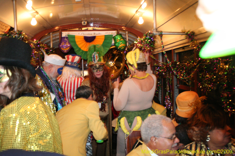 2009-Phunny-Phorty-Phellows-Twelfth-Night-Streetcar-Ride-New-Orleans-Mardi-Gras-0268