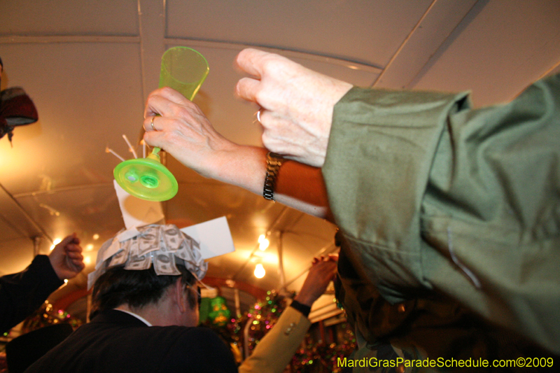 2009-Phunny-Phorty-Phellows-Twelfth-Night-Streetcar-Ride-New-Orleans-Mardi-Gras-0279