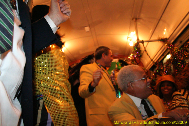 2009-Phunny-Phorty-Phellows-Twelfth-Night-Streetcar-Ride-New-Orleans-Mardi-Gras-0281