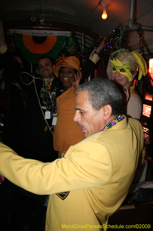 2009-Phunny-Phorty-Phellows-Twelfth-Night-Streetcar-Ride-New-Orleans-Mardi-Gras-0306