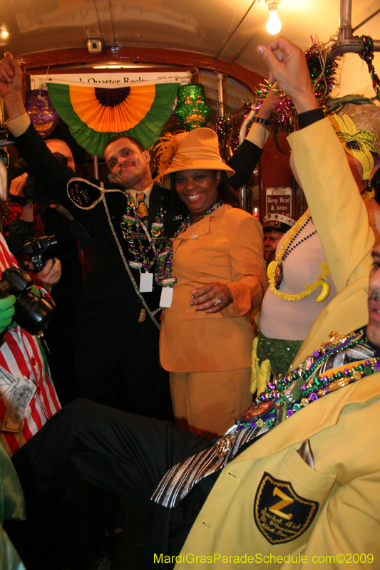 2009-Phunny-Phorty-Phellows-Twelfth-Night-Streetcar-Ride-New-Orleans-Mardi-Gras-0307