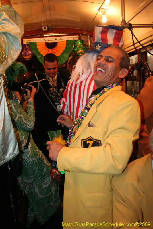 2009-Phunny-Phorty-Phellows-Twelfth-Night-Streetcar-Ride-New-Orleans-Mardi-Gras-0322