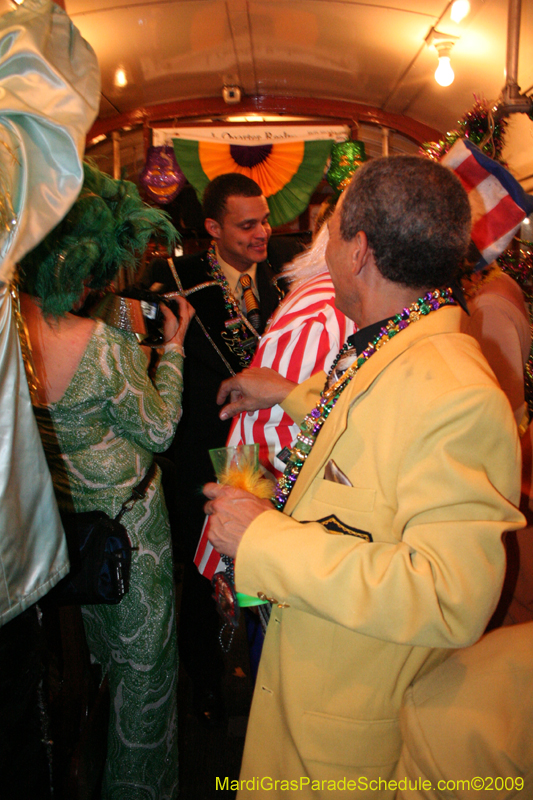 2009-Phunny-Phorty-Phellows-Twelfth-Night-Streetcar-Ride-New-Orleans-Mardi-Gras-0323