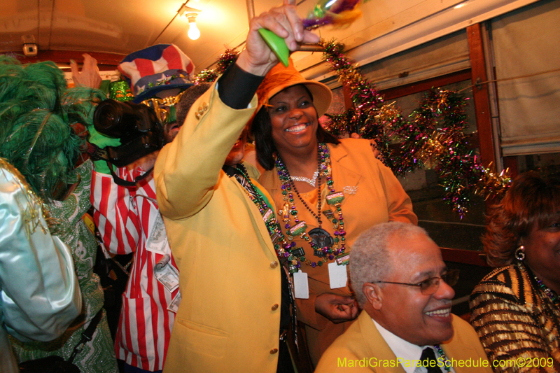 2009-Phunny-Phorty-Phellows-Twelfth-Night-Streetcar-Ride-New-Orleans-Mardi-Gras-0336