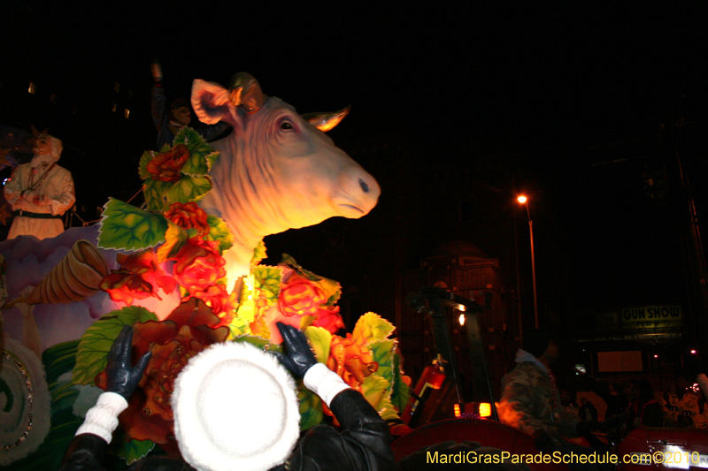 Krewe-of-Proteus-2010-Mardi-Gras-New-Orleans-9686