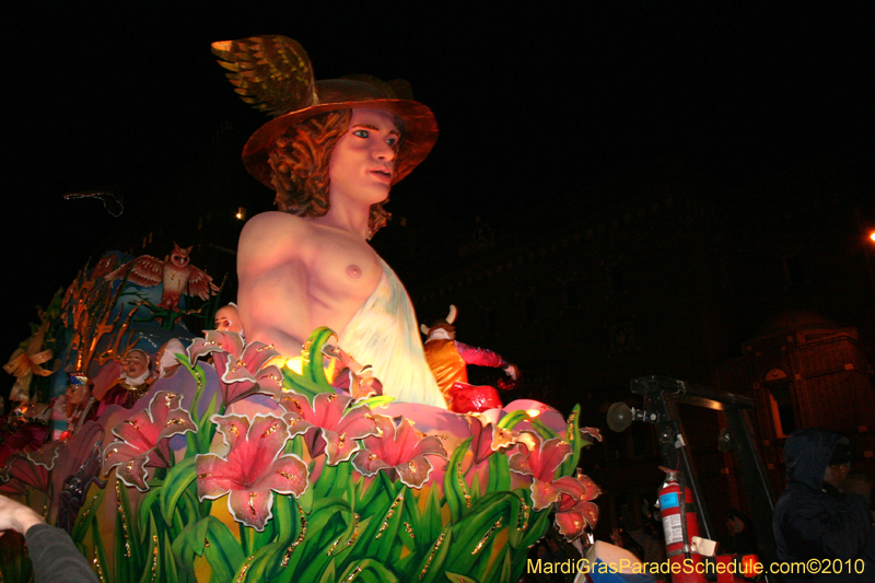 Krewe-of-Proteus-2010-Mardi-Gras-New-Orleans-9715