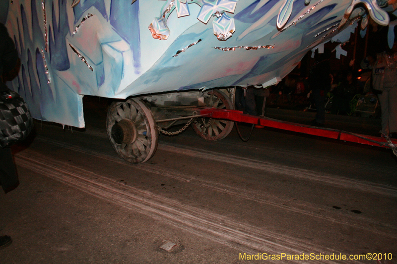 Krewe-of-Proteus-2010-Mardi-Gras-New-Orleans-9738