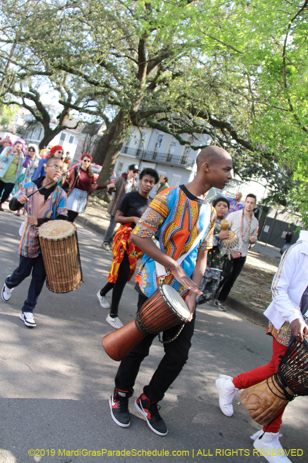 Krewe-of-Red-Beans-2019-009327