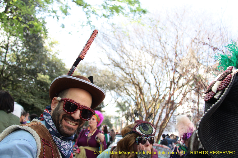 Krewe-of-Red-Beans-2019-009341