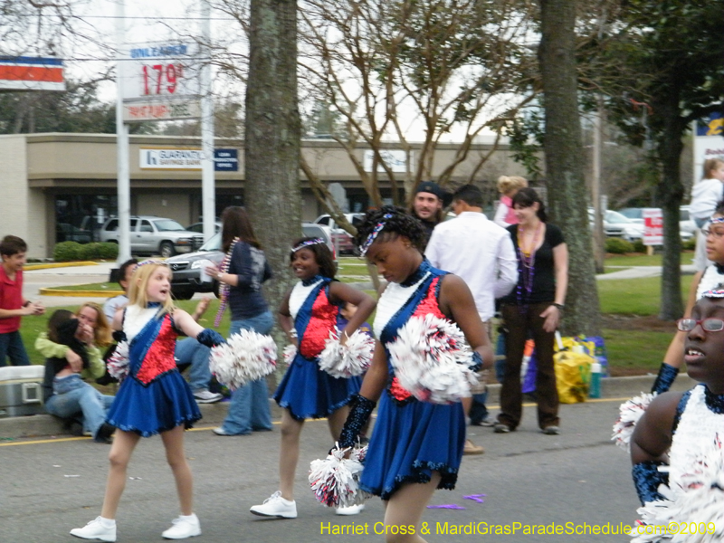 Krewe-of-Rhea-2009-Metairie-Mardi-Gras-Harriet-Cross-7912